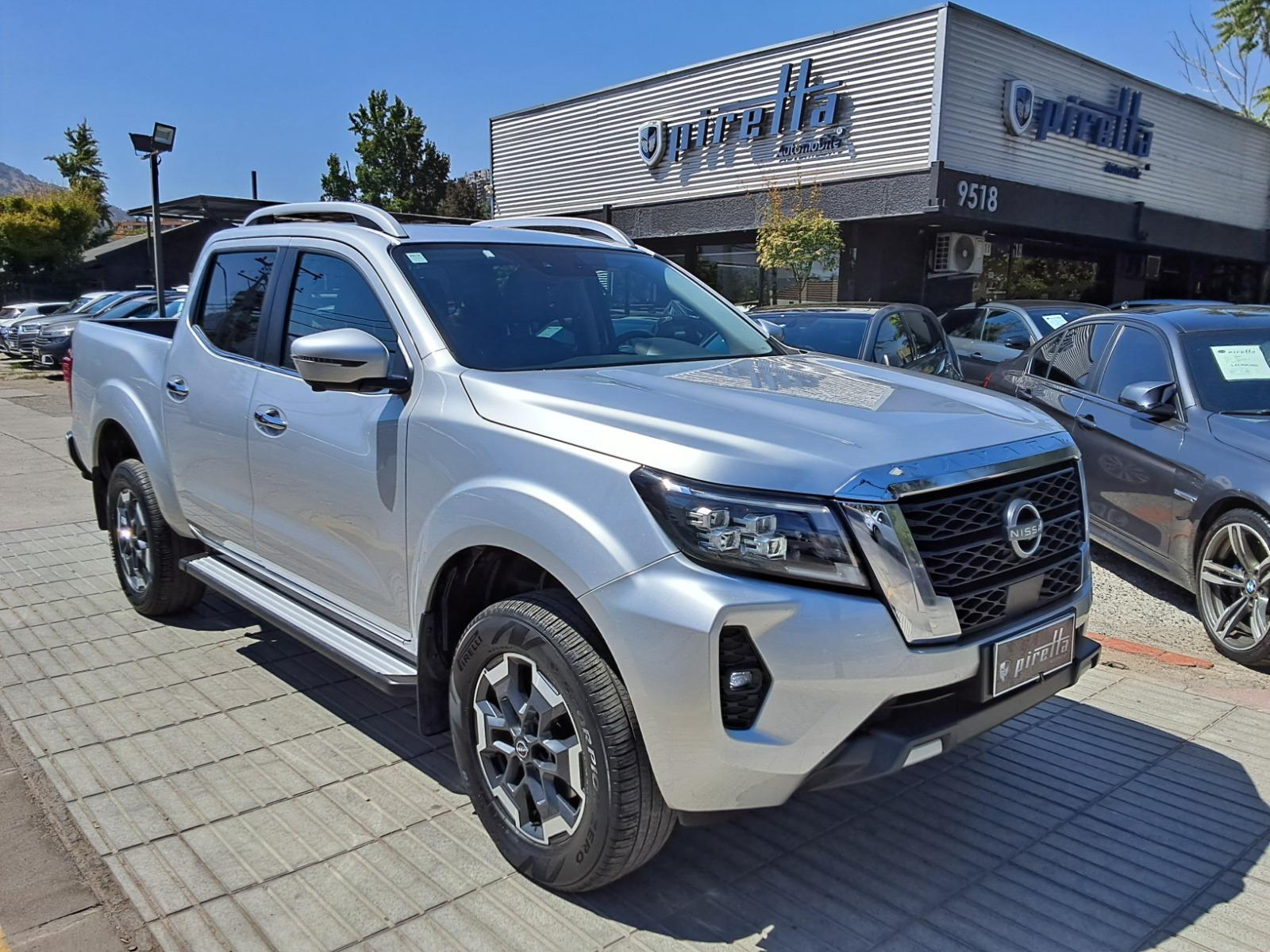 NISSAN NAVARA DC 4X4 2.3 AUT 2024 ÚNICO DUEÑO - PIRETTA AUTOMOBILE