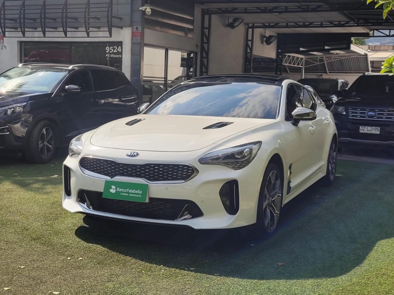 KIA STINGER STINGER HB 4X4 3.3 AUT 2021 1 DUEÑO PRACTICAMENTE NUEVO 7239 KILÓMETROS - Portal Cars