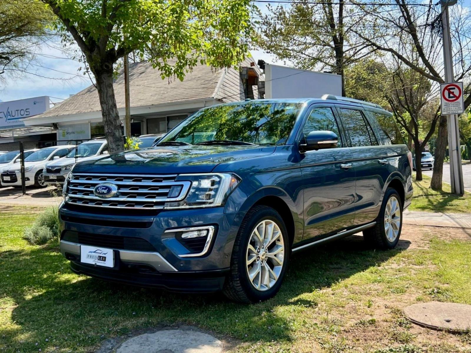 FORD EXPEDITION LIMITED 4X4 2019 TRES CORRIDAS DE ASIENTOS  - Preisler Automoviles