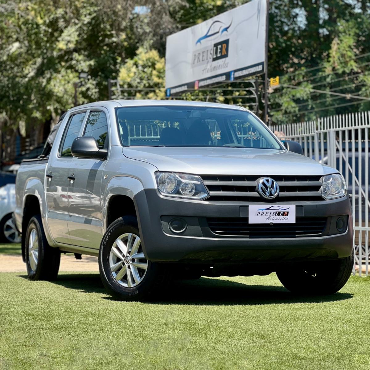 VOLKSWAGEN AMAROK CONFORTLINE  2017 EXCELENTE ESTADO - 