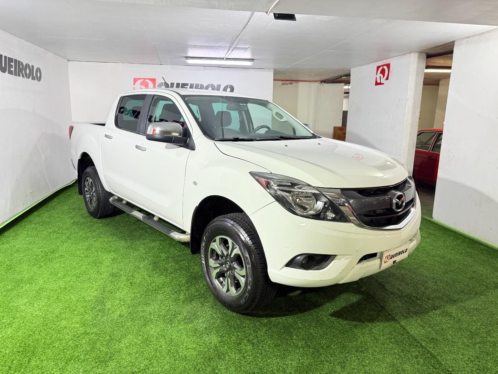 MAZDA BT-50 DOHC DCAB 2.2 2020 EXCELENTES CONDICIONES - QUEIROLO MUNDO 4x4