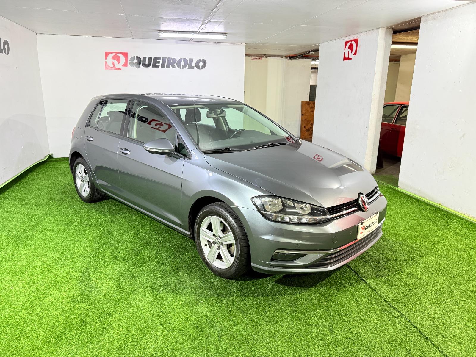 VOLKSWAGEN GOLF A7 HB 1.6 MSI Manual Comfortline 2018 EXCELENTES CONDICIONES, UNICO DUEÑO - QUEIROLO MUNDO 4x4