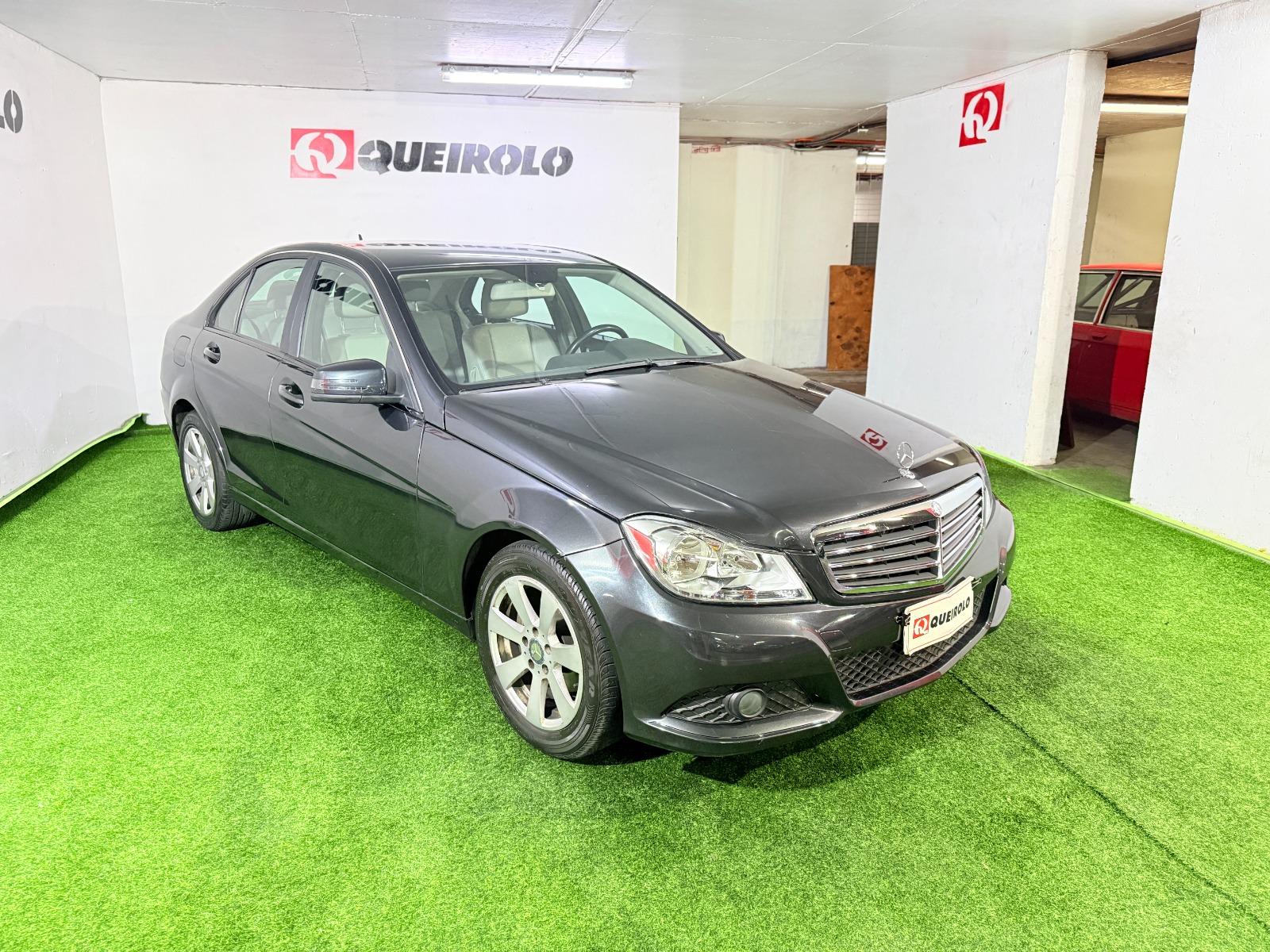 MERCEDES-BENZ C180 CGI BLUE EFFICIENCY 2012 EXCELENTES CONDICIONES  - QUEIROLO MUNDO 4x4