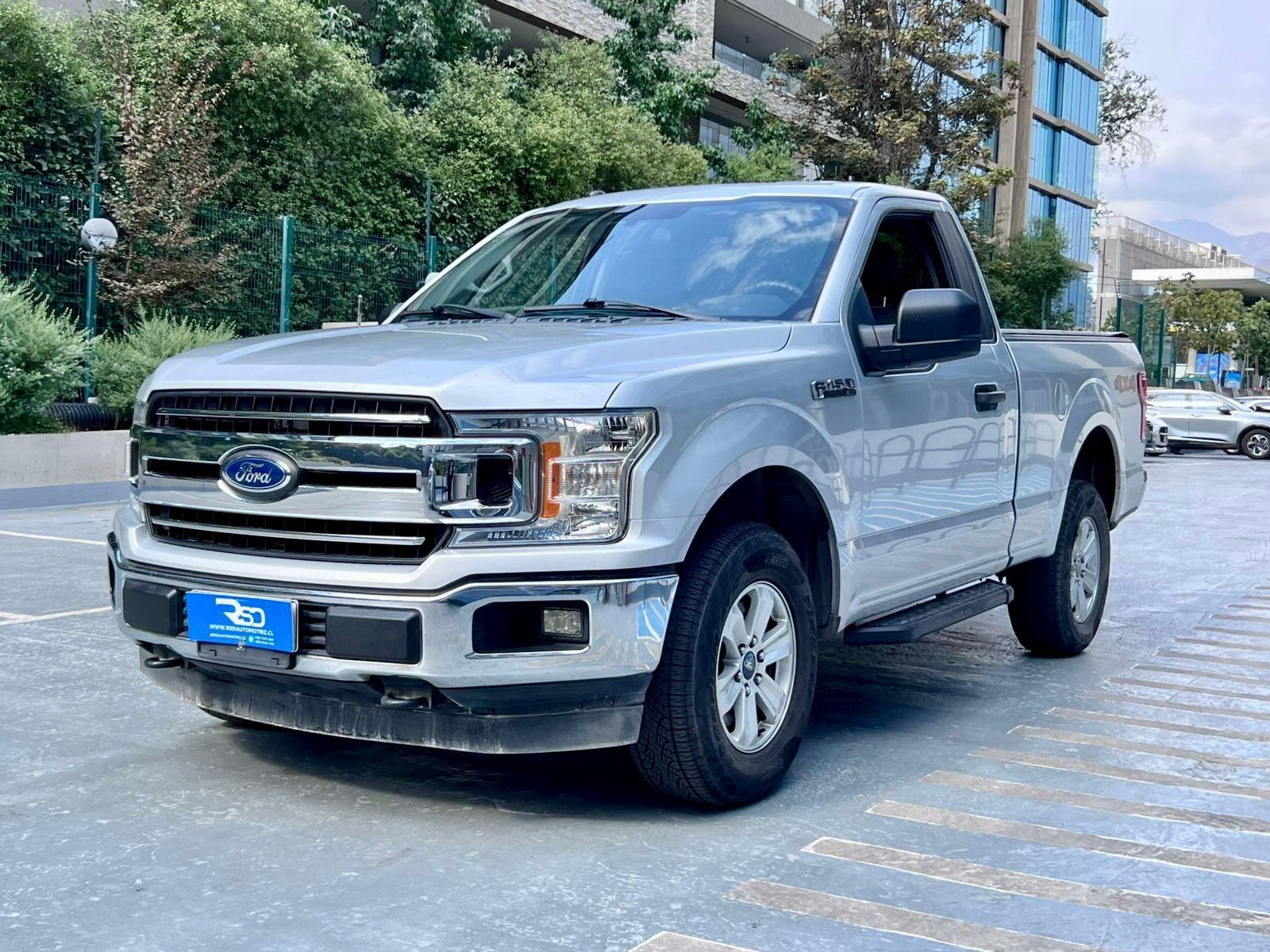 FORD F-150 XLT 4x4 3.3 2018 ÚNICO DUEÑO MANTENIMIENTO AL DíA - RSD