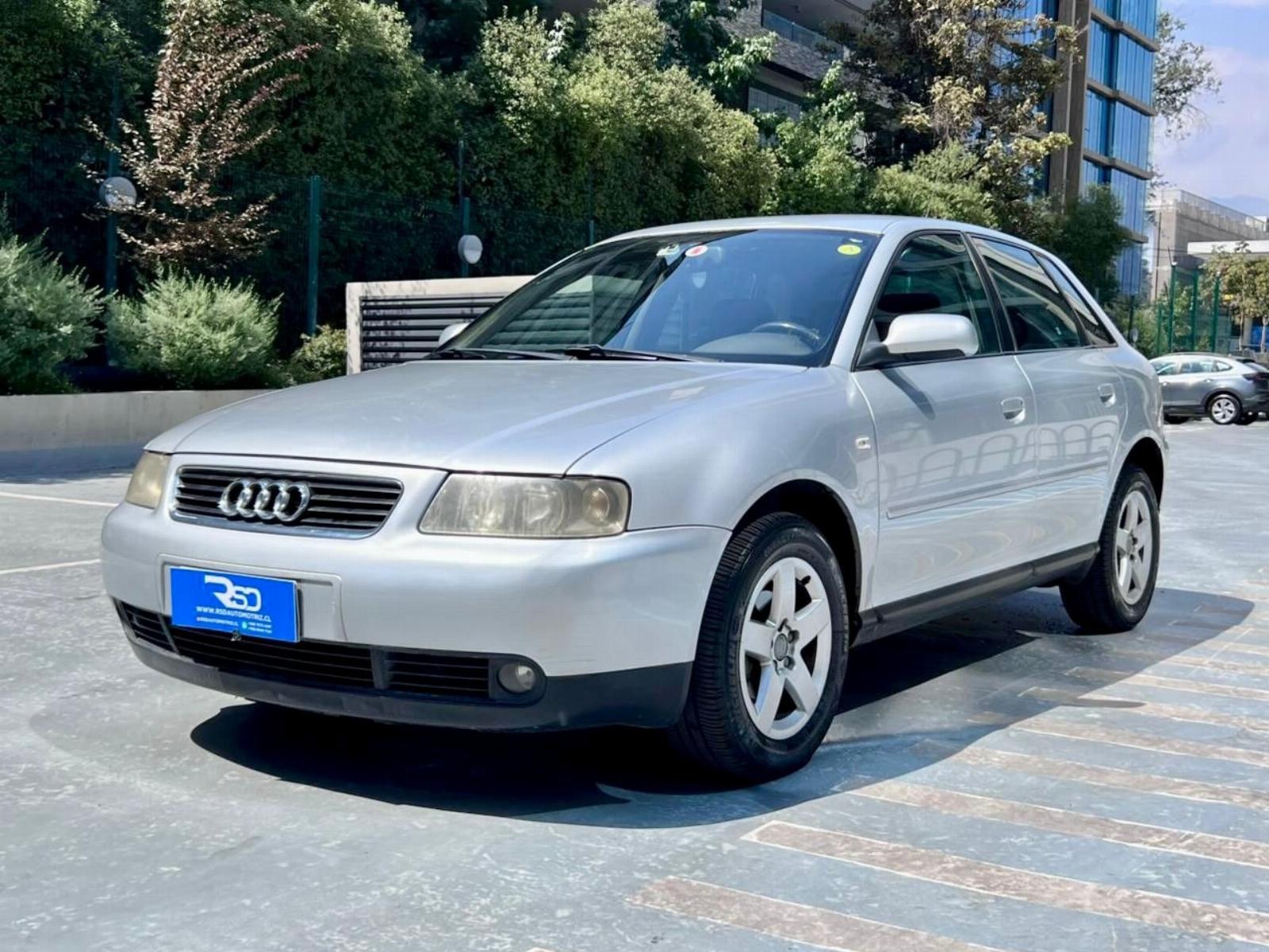 AUDI A3 8L 1.6 2004 MANTENIMIENTO AL DÍA  - RSD