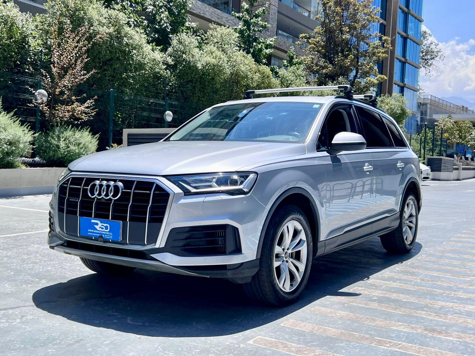 AUDI Q7 55 TFSI QUATTRO 2022 TRES CORRIDAS DE ASIENTOS - RSD