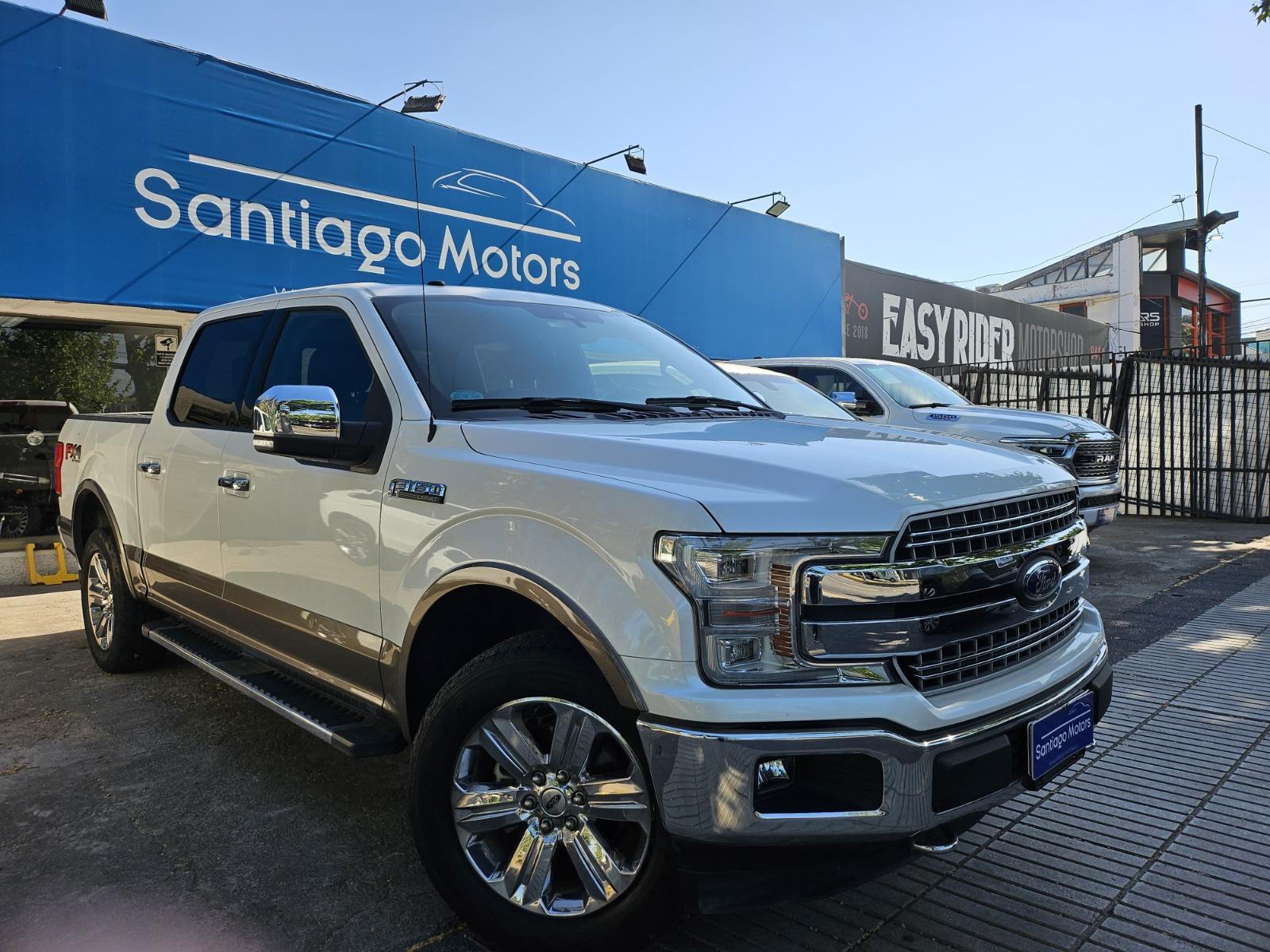 FORD F-150 Lariat Luxury 4WD 2019 facturable unico dueño - SANTIAGO MOTORS