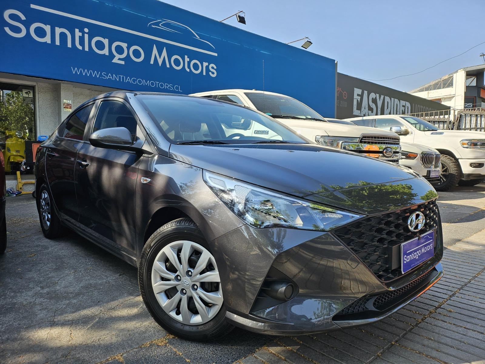 HYUNDAI ACCENT PLUS 1.4 MT 2023 unico dueño - SANTIAGO MOTORS