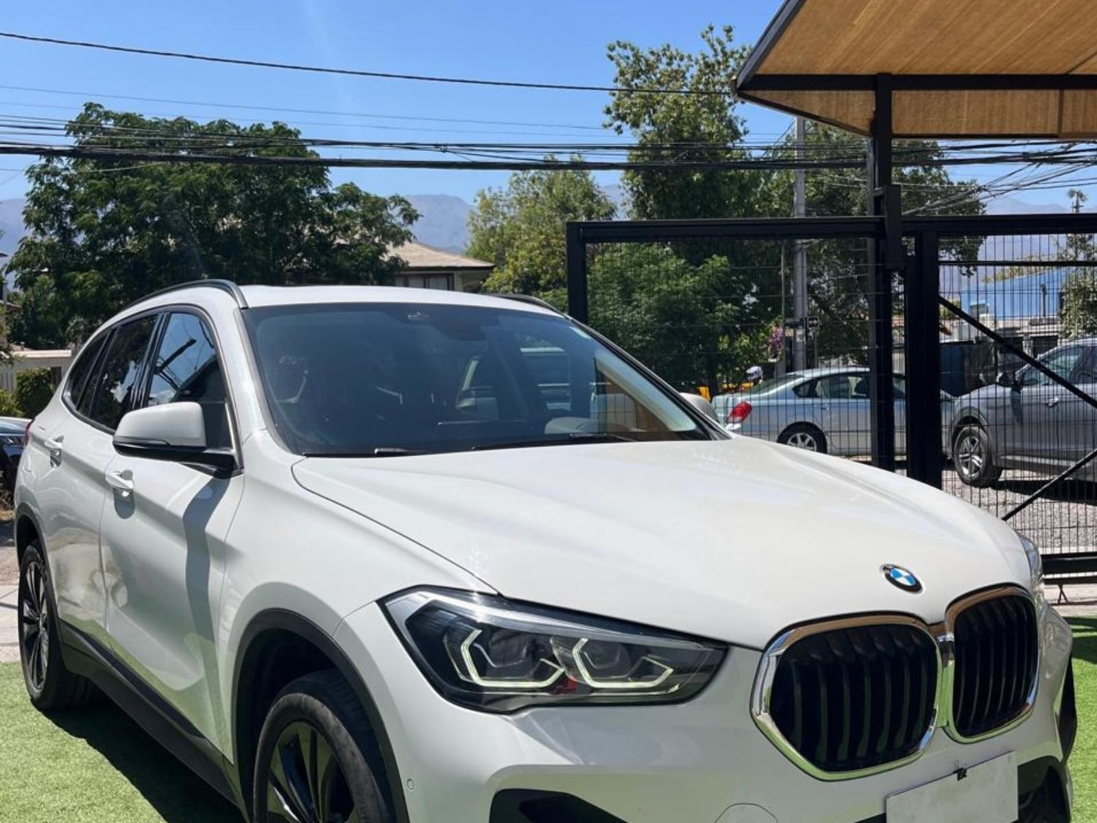 BMW X1 SDRIVE 18D 2020 UNICO DUENO, IMPECABLE - SANTIAGO MOTORS