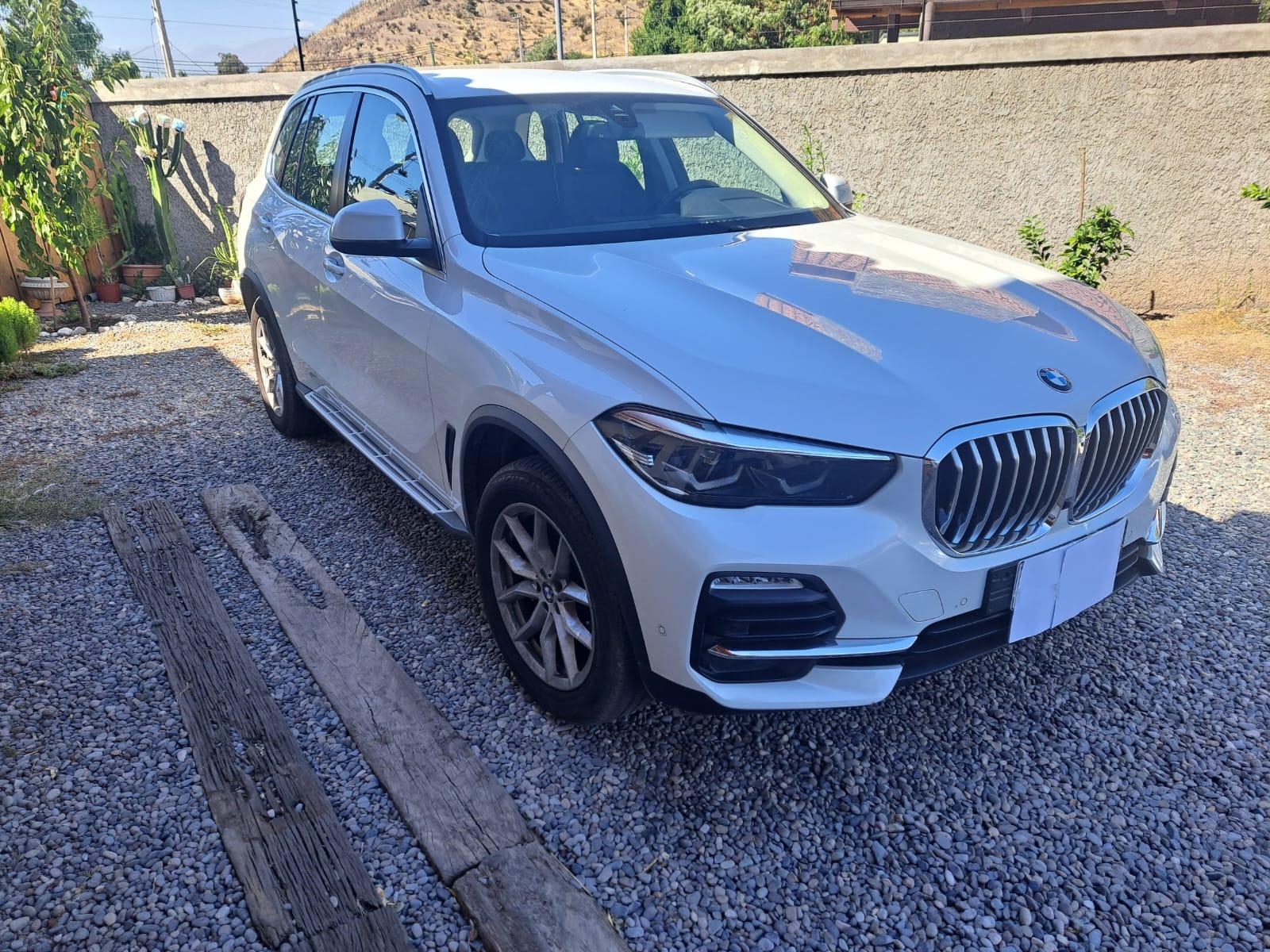 BMW X5 2.0 XDRIVE 25D 2021 UNICO DUENO, CASI NUEVO, IMPECABLE - SANTIAGO MOTORS