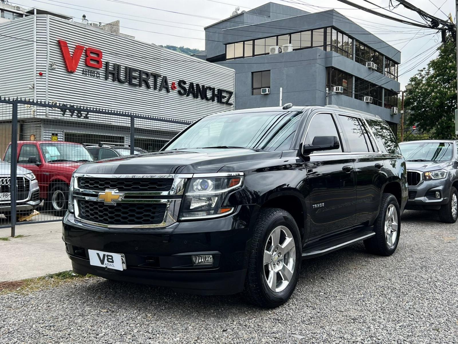 CHEVROLET TAHOE LT 5.3 2017 TRES CORRIDAS DE ASIENTOS - V8 AUTOS