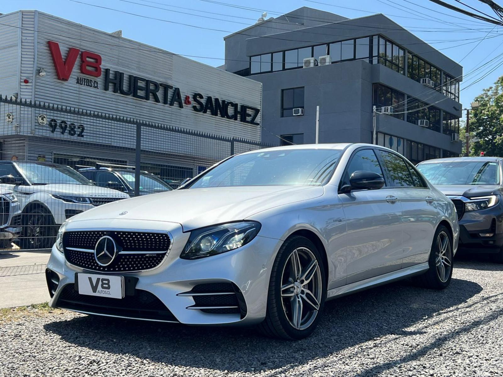 MERCEDES-BENZ E 43 AMG BITURBO 2018 MANTENIMIENTO EN LA MARCA - 