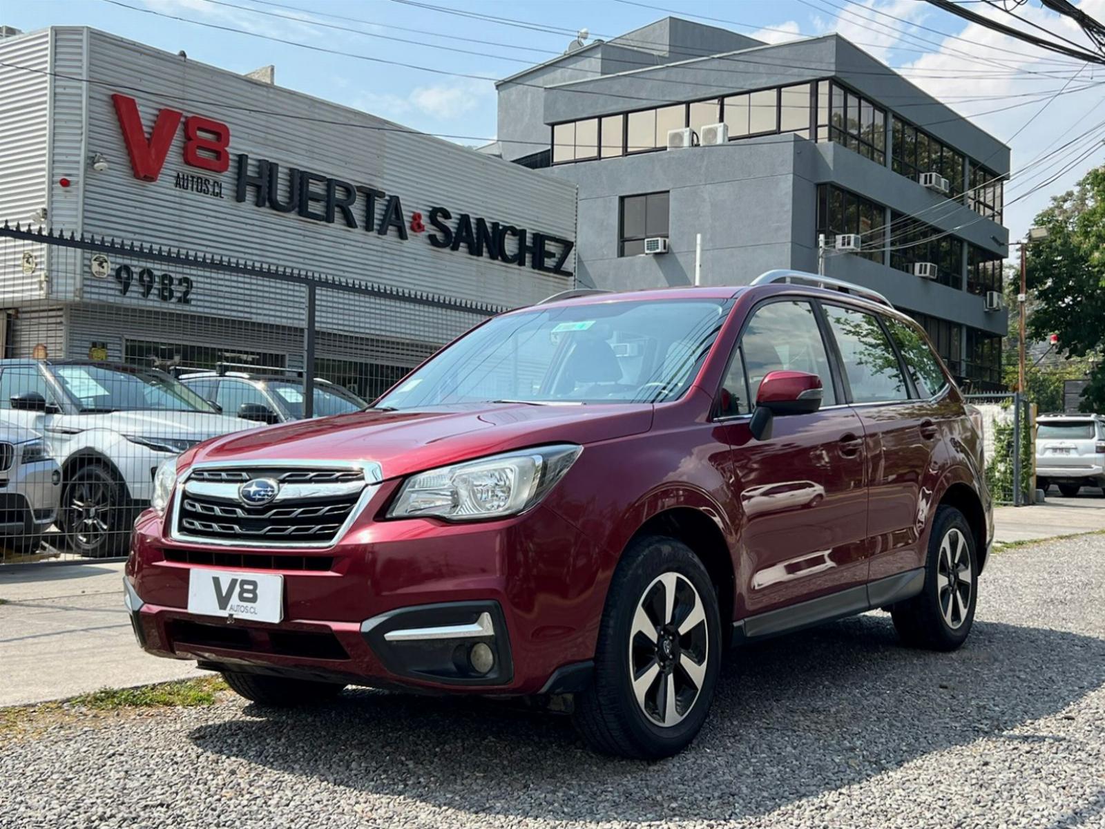 SUBARU FORESTER 2.0 CVT AWD 2017 MANTENIMIENTO AL DÍA - V8 AUTOS