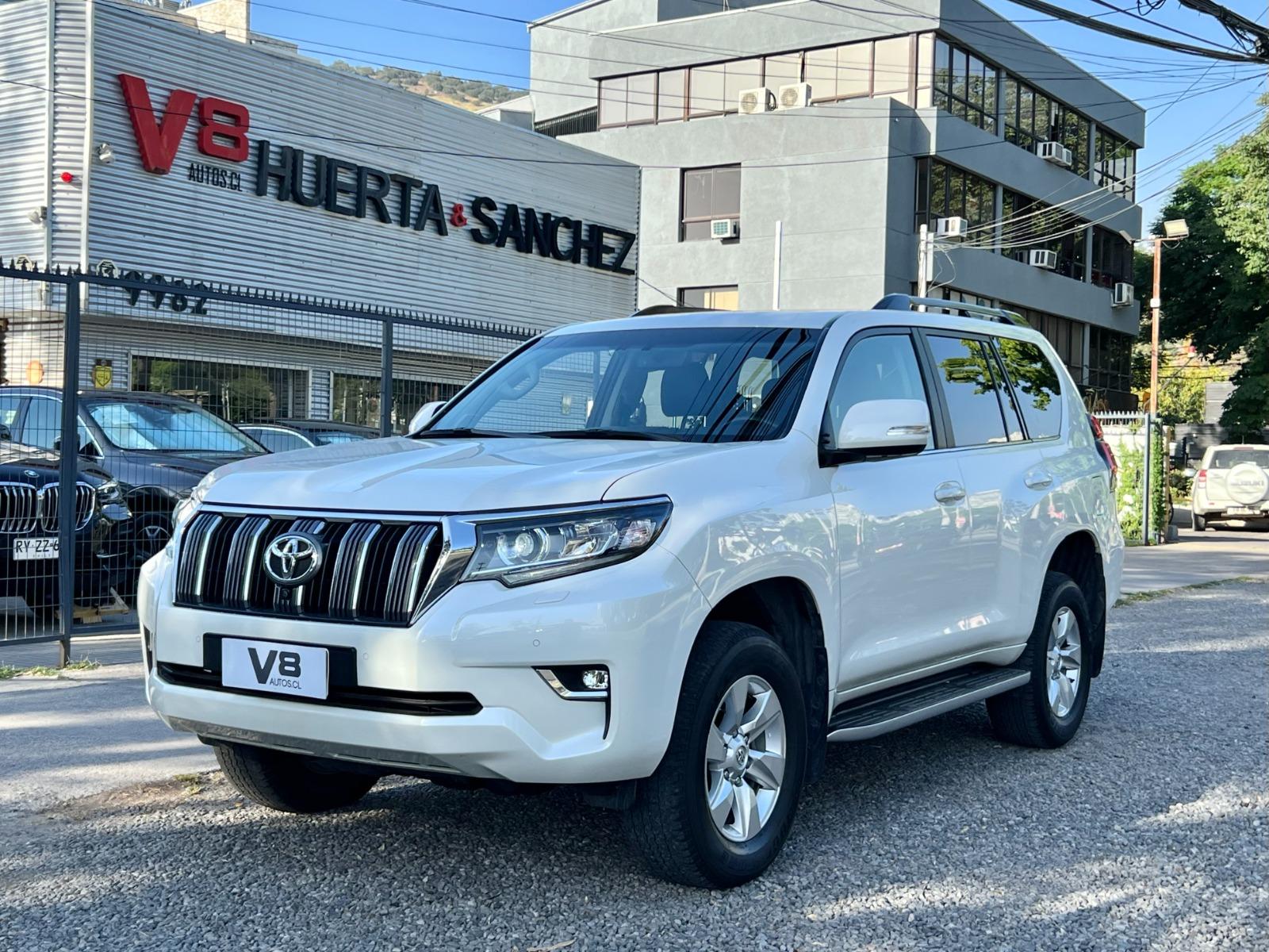 TOYOTA LAND CRUISER PRADO VX 4.0 2019 MANTENIMIENTO EN LA MARCA - V8 AUTOS