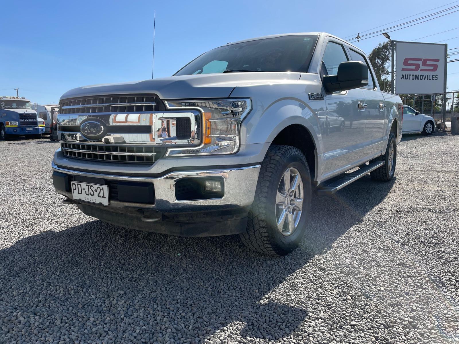 FORD F-150 XLT 5.0 4X4 2020 Ford F-150 - SS AUTOMOVILES