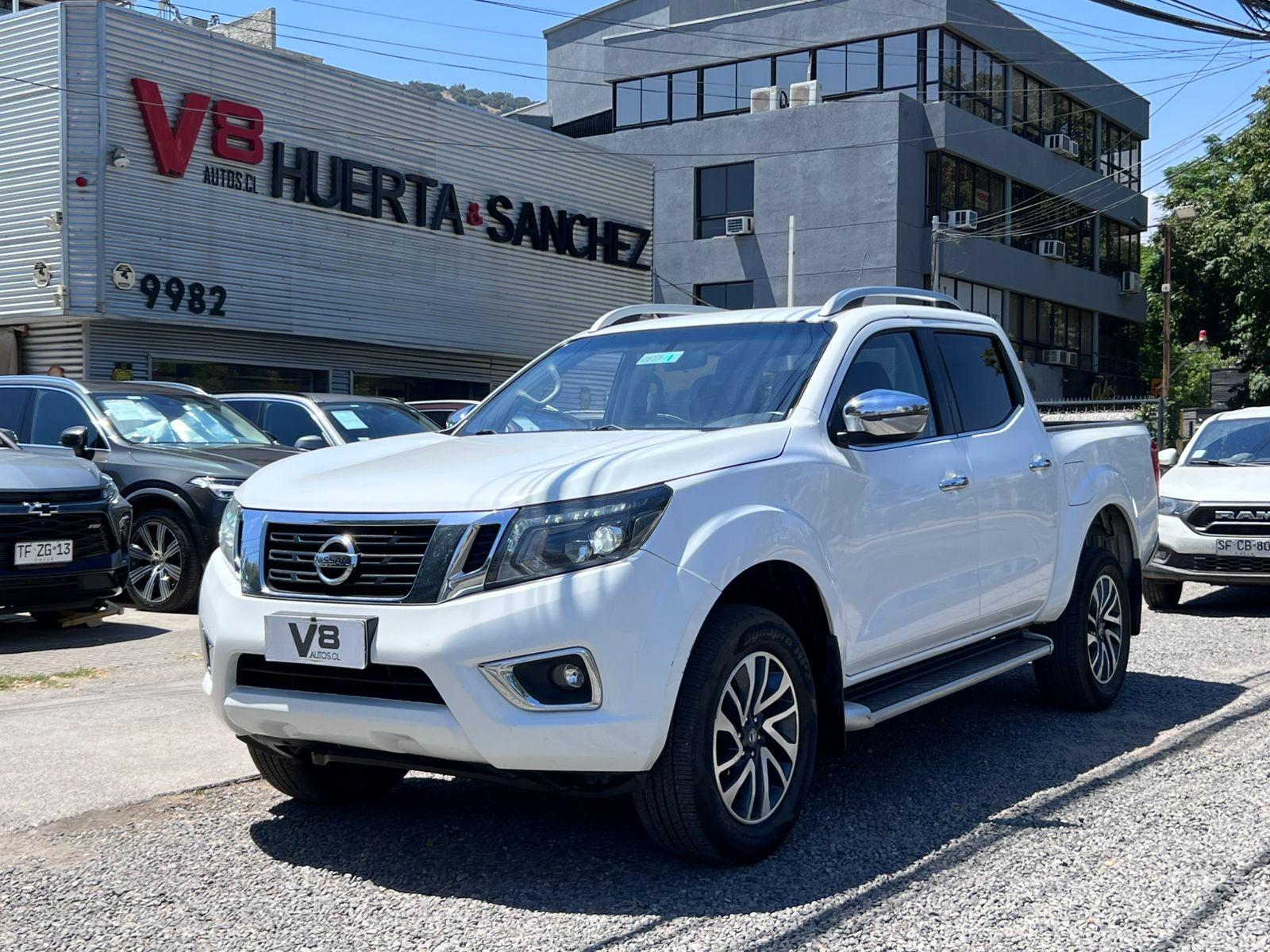 NISSAN NP300 LE 2.3 DIESEL 4X4 2020 ÚNICO DUEÑO - FULL MOTOR