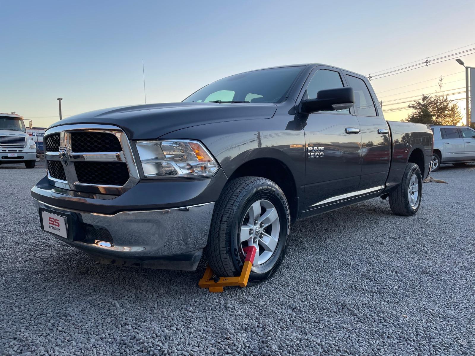 DODGE RAM 1500 Ram 3.6 1500 SLT 4X4  Quad 2017 Ram 1500 - SS AUTOMOVILES