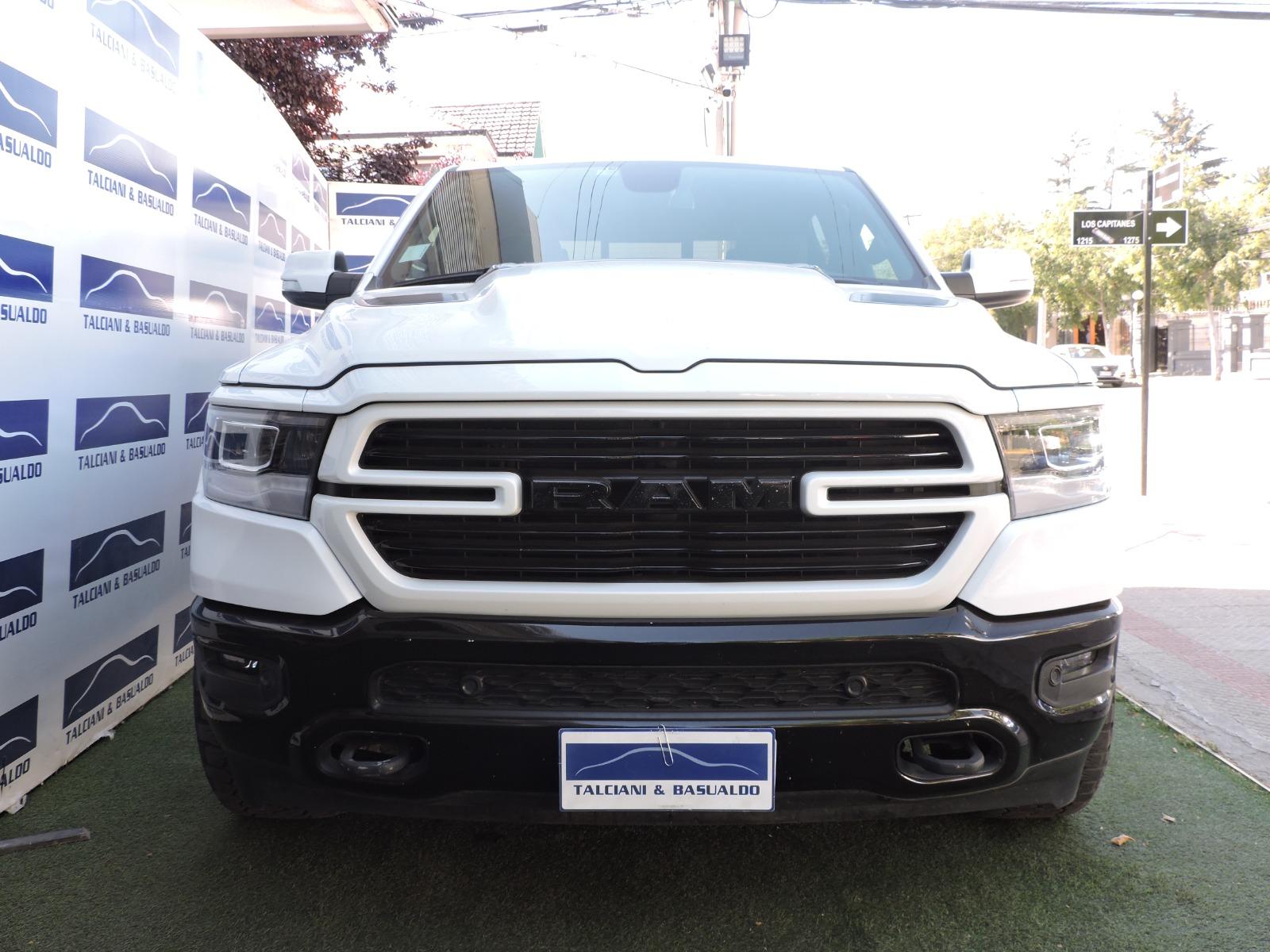 RAM 1500 LARAMIE 4X4 5.7 2021 ÚNICO DUEÑO - TALCIANI BASUALDO