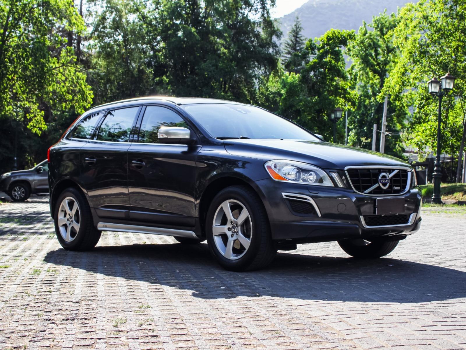 VOLVO XC60 T6 2013  - THE SUPER GARAGE