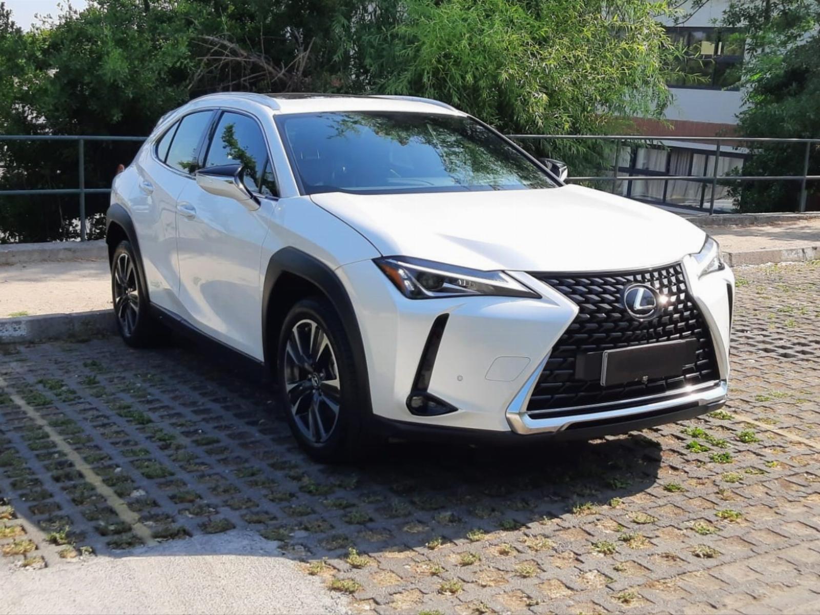 LEXUS UX 200 LUX2 2021  - THE SUPER GARAGE