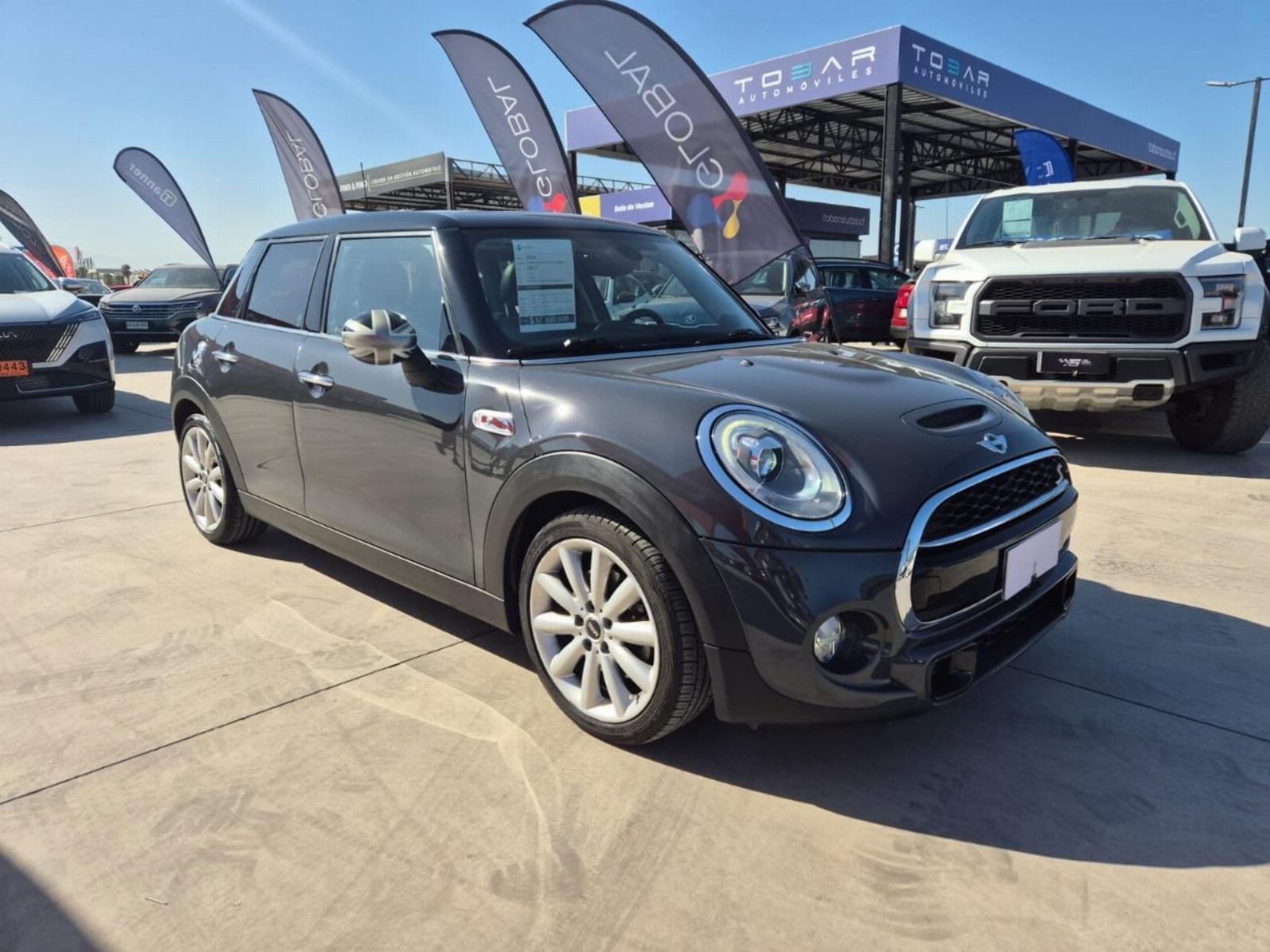 MINI COOPER S F55 COOPER S 2.0 at 2017  - 