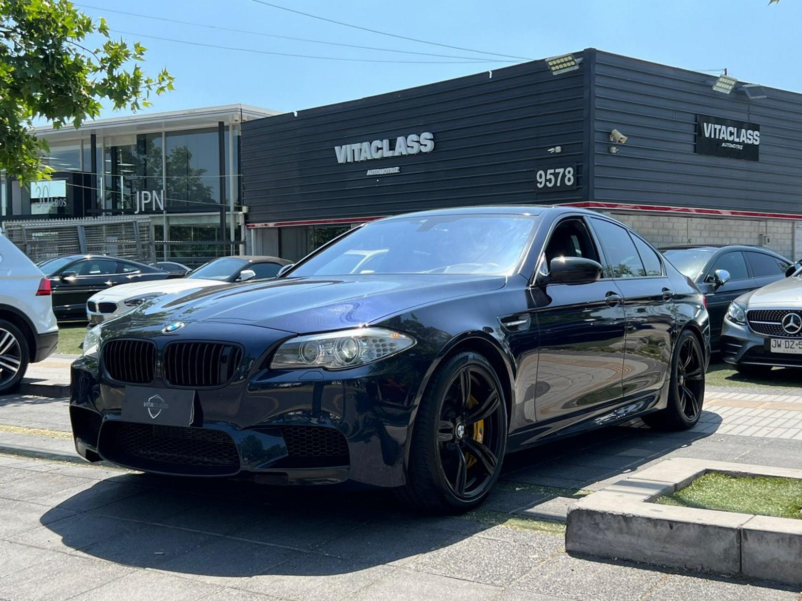 BMW M5  2015 4.400 CC TURBO - VitaClass