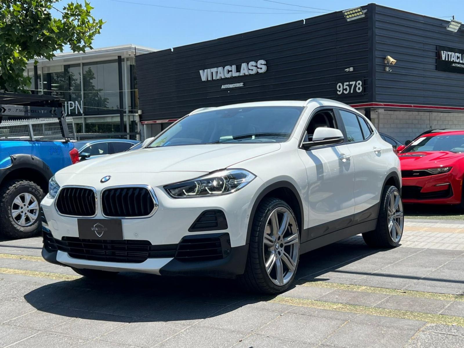 BMW X2 18i sDRIVE 2023 MANTENIMIENTO AL DÍA - VitaClass