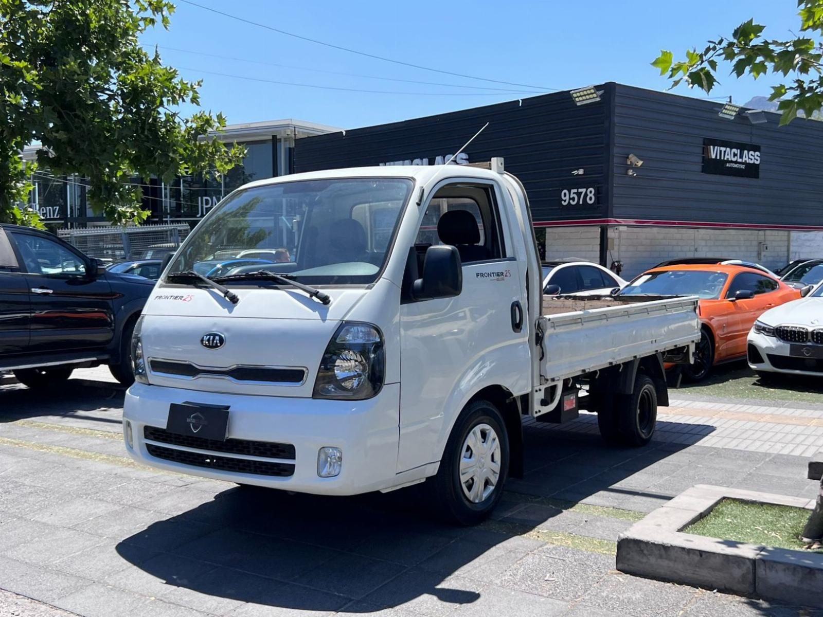 KIA FRONTIER DELUXE 2019 DIESEL 2.5 - 