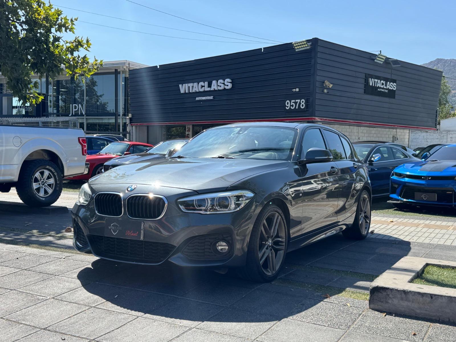 BMW 120I SPORT LOOK M 2019 2.0 TURBO - VitaClass