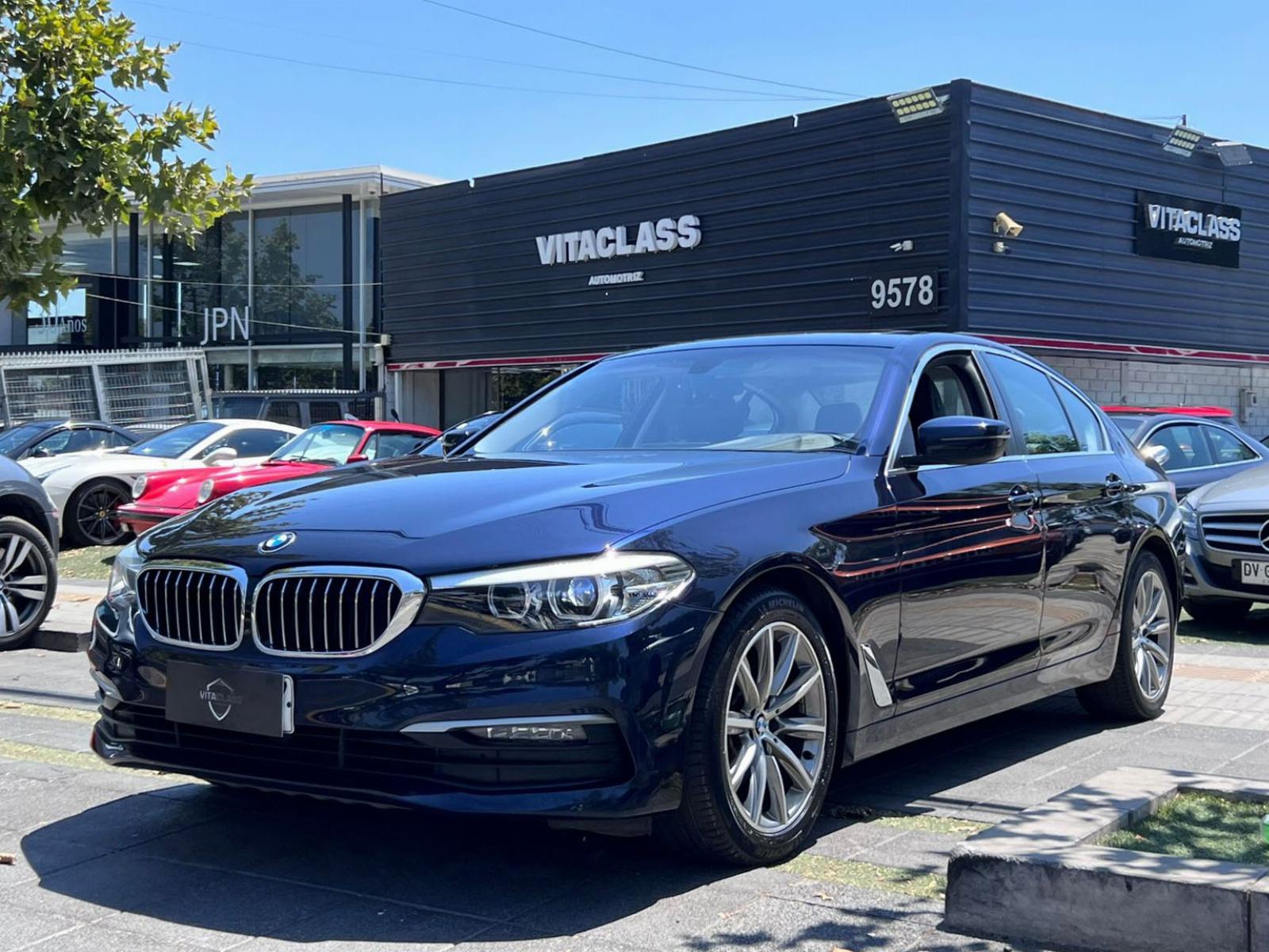 BMW 520  2019 MANTENIMIENTO AL DÍA - VitaClass