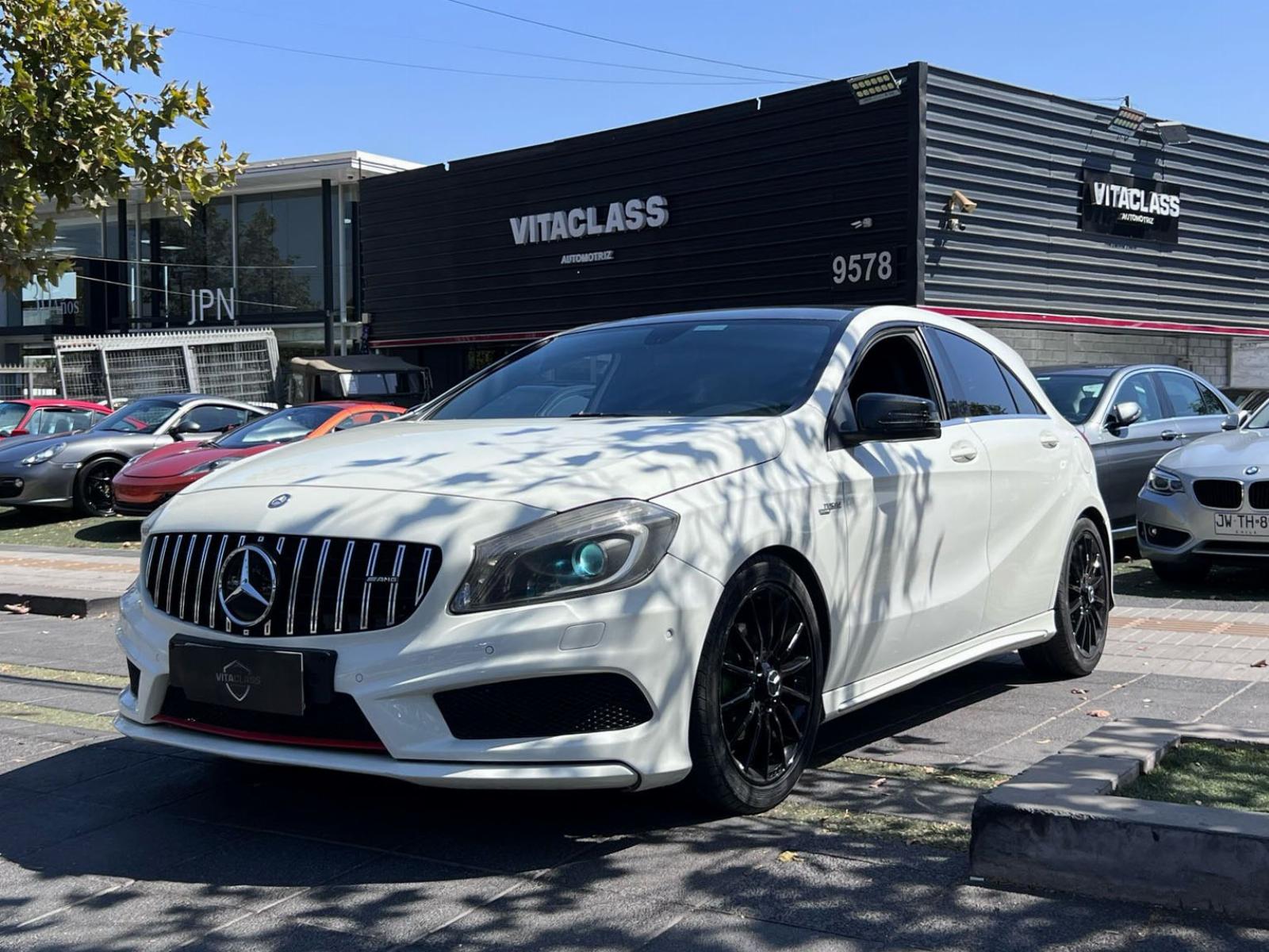 MERCEDES-BENZ A200 LOOK AMG 2016 1.6 TURBO - VitaClass