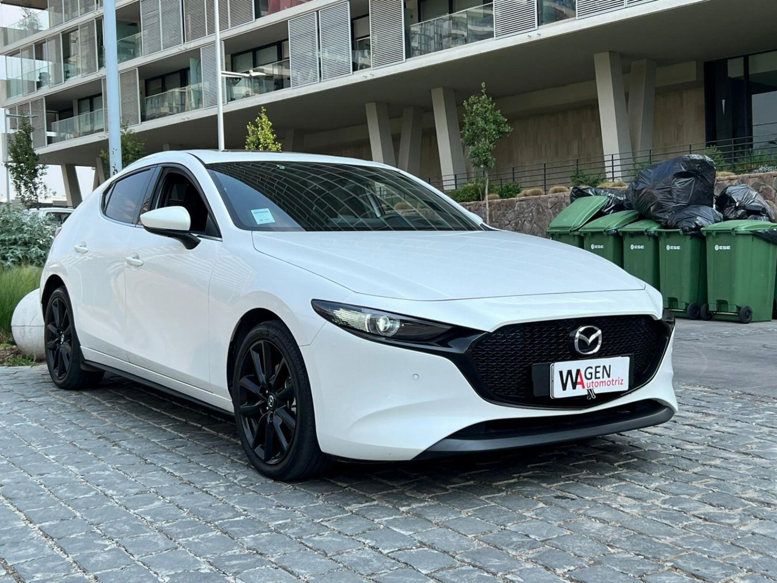 MAZDA 3 SPORT GTX 2.5 2024 MANTENIMIENTO EN LA MARCA UN DUEÑO - 